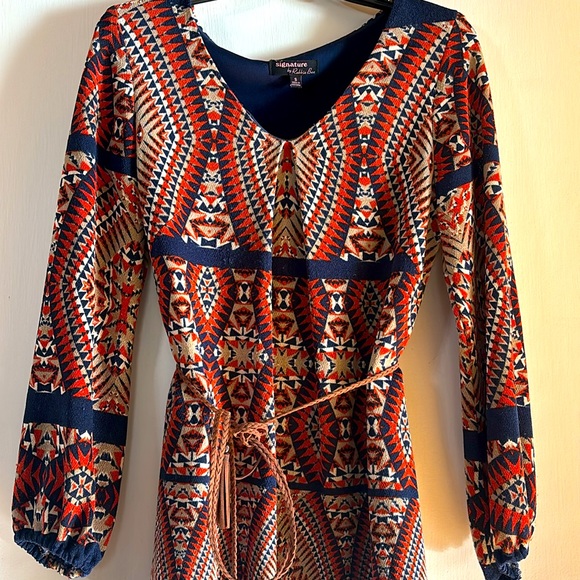 Western/Bohemian Aztec Print knee-length Signature by Robbie Bee dress - Picture 2 of 10